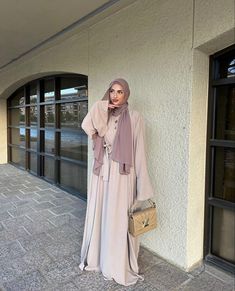 Outfit Hijab, Hijabi Girl, Hijab Tutorial, Beautiful Hijab, Diy Doll, Hijab Fashion, Modest Fashion, Outfit Inspo