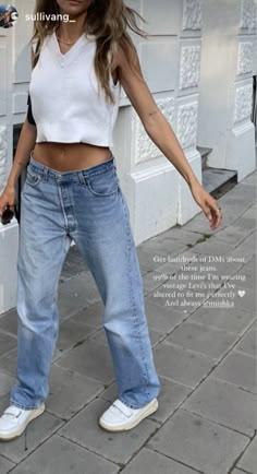 Bootcut Outfit, Ariana Grande Outfits Casual, Bootcut Flare Jeans, Ariana Grande Outfits, Stylish Summer Outfits, Jeans Low Rise, Inspo Looks, Vanilla Girl, Air Force Ones