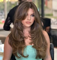 Layered Thick Hair, Layered Haircuts With Bangs, Layered Curly Hair, Long Layered Hair, Hair Inspo Color, Layered Haircuts