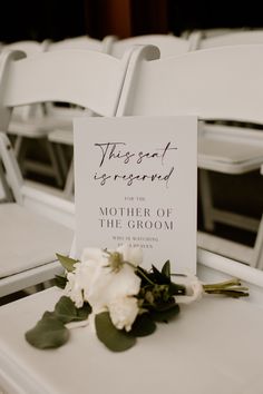 there is a sign on the back of a chair that says, they got married