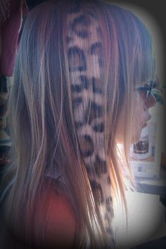 Cheetah Hair, Hair Dreads, Skunk Hair, Hairstyles Color, Leopard Print Hair, Leopard Hair, Mohawks