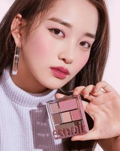 eSpoir Real Eye Palette #Mauve Me | Sukoshi Mart New Makeup Looks, Unicorn Emoji, Makeup Looks Everyday, Bridal Makeup Inspiration, Emoji 2