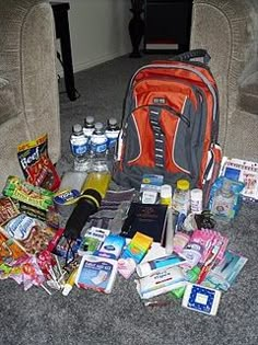 Emergency Survival 72 hour kits.. List of items to pack. 72 Hour Emergency Kit, To Do App, 72 Hour Kits, Emergency Survival Kit, Emergency Preparedness Kit, Emergency Preparation, By Any Means Necessary, Emergency Plan, Emergency Supplies