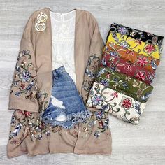 Kimono And Jeans, Punch Pink, Embroidery Kimono, Cardigan Kimono, Kimono Duster, Summer Cardigan, Green Cardigan