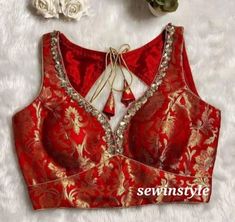 1. Fabric - Brocade.  2. Sweetheart Neck Blouse.  3. Cutsleeves Blouse. Red Brocade Blouse Designs, Sweetheart Blouse Designs, Brocade Blouse Designs Latest, Cutsleeves Blouse, Sleeveless Blouse Designs Latest Fancy, Sleeveless Blouse Designs Latest, Red Brocade Blouse, Blouse Sweetheart Neck, Latest Blouse Back Neck Designs