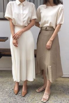 Beige Skirts, Styles Summer, Minimal Outfit, Looks Street Style, Crochet Stitch, Moda Vintage, 가을 패션