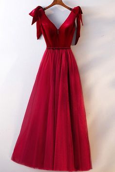 Shop Special Velvet With Tulle Burgundy Long Party Dress With Straps online. SheProm offers formal, party, casual & more style dresses to fit your special occasions. Green Ballgown, Winter Prom Dresses, Long Party Dress, Velvet Dresses, Burgundy Velvet, Prom Dresses Online, Long Dress Casual, Evening Dresses Elegant, Party Dress Long