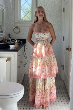 Spaghetti Straps Floral Print Ruffles Long Dress Mode Hippie, Nashville Outfits, Looks Party, Prom Dresses Lace, Hoco Dresses, Prom Dresses Blue, Long Prom Dress, Mode Inspiration, Evening Dresses Prom