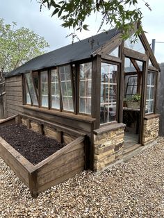 Greenhouse Shed Combo, Garden Houses, Greenhouse Shed, Potting Bench, She Shed, Garden Crafts, Garden Shed, Chicken Coop, Coop