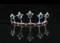 Handmade Bridal Tiaras/Crown Diamond-- American diamond (Zircon) Diamond shade-- white Gemstones-- Aquamarine (Lab created) Daimond Setting -- Prongs Metal -- Sterling Silver  Silver Purity --92.5% Silver Wt.  -- 49.67gm Tiaras Length -- 16 "(inch)  Tiaras Finishing White                Tiaras/Crown Star Tiara, Tiara Necklace, Aquamarine Wedding, Wedding Tiaras, Tiffany And Co Jewelry, Diamond Tiara, Blue Tourmaline, Unusual Jewelry, Large Gift