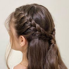 Easy Hairstyles For Thick Hair, Ponytail Hairstyles Easy, Hair Tutorials Easy, Peinados Fáciles Para Cabello Corto, Front Hair Styles, Hair Stylies, Hair Up Styles, Hairdo For Long Hair, Hair Stylist Life