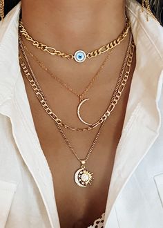 Sun And Moon Together, Sun Moon Necklace, Evil Eye Choker, Luna Necklace, Moon Set, Sun And Moon Necklace, Figaro Necklace, Gold Moon Necklace, Moon Setting