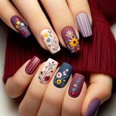 #nails #nailart #fashion Sunflower Nails Fall Colors, 2024 Summer Nail Ideas, Boho Nails, Nagellack Trends, Nagel Tips, Cute Summer Nails, Trendy Nail Design, Christmas Nail Designs