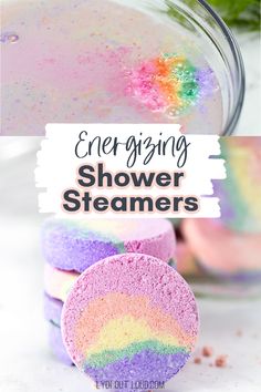 Energizing aromatherapy shower steamers - a great morning pick-me-up! via @lydioutloud Making Shower Steamers, Shower Boms Diy Recipes, Shower Pucks, Shower Melts Diy, Shower Steamer Recipe, Shower Steamers Recipe, Shower Steamers Diy, Shower Bomb, Shower Pods