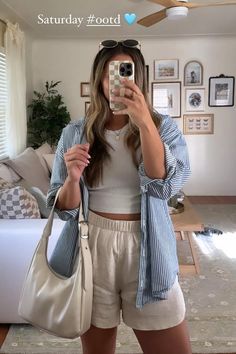 Postpartum Outfits, Spring Summer Capsule Wardrobe, Post Partum Outfits, Mommy Outfits, Clubbing Outfits, Warm Weather Outfits, Casual Summer Outfits, Looks Style, Spring Summer Outfits