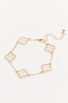 Double Sided Clover Bracelet in Gold | Altar'd State Altard State Necklaces, Altard State, Christmas Wishlist, Double Sided, Everyday Look, Gold