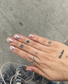 Unique Simple Nails, 00s Nails, Gigi Vives, Nails Now, Nails Only, Kawaii Nails, Nails Short