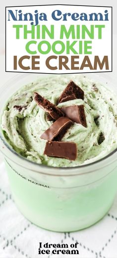 an ice cream in a green bowl with chocolate pieces on top and the words, thin mint cookie ice cream