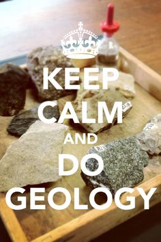 there is a tray with rocks on it that says keep calm and do geology