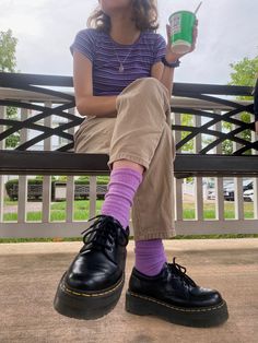 Purple Dr Martens Outfit, Spring Outfits With Doc Martens, Docs Oxfords Outfit, Masc Doc Martens Outfit, Spring Doc Martens Outfit, Doc Shoes Outfits, Doc Oxfords Outfit, Low Cut Doc Martens Outfit, Docs Summer Outfits