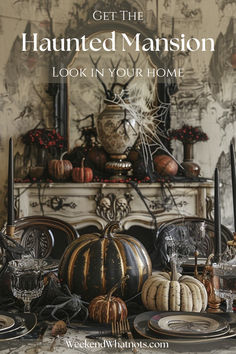 A dining area with a fireplace, decorated with pumpkins, black taper candles, and spooky place settings. Victorian House Halloween Decor, Haunted House Theme Decor, Whimsy Halloween Decor, Fairytale Halloween Decor, Spooky Mansion Aesthetic, Beautiful Halloween Decorations, Halloween Classy Decor, Southern Halloween Decor, Fancy Halloween Decorations