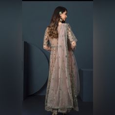 Long Dress Wedding Pakistani Indian M Size New Long Dress Wedding, Wedding Pakistani, Indian Dress, Maxi Dress Wedding, Long Maxi, Dress Wedding, Long Maxi Dress, Indian Dresses, Pakistan