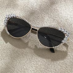 Retro Cat Eye Shaped Sunglasses Irregular Diamond Embellished Rim Gold Hardware Dark Grey Lenses So Cute, Funky And Unique Great For Every Day Use, Bachelorettes, Parties Or Festivals Photos Do Not Do These Gorgeous Babies Justice!! Dimensions In Last Photo New - Perfect Condition Ray-Ban Madein Matte Retro Vintage Rare Unique 80’s Aj Morgan Groovy Pieces 70’s Trendy Vogue Kourtney Kardashian Kendall Jenner Unisex Gorgeous Old Hollywood Lenses Glasses Sun Summer Elton John Harry Styles Gold Vtg Silver Cat Eye Sunglasses For Summer Party, Silver Cat Eye Sunglasses For Party, Elegant Silver Cat Eye Sunglasses For Party, Elegant Metal Sunglasses For Evening, Gold Glass Cat Eye Sunglasses For Party, Gold Cat Eye Sunglasses For Party, Trendy Silver Sunglasses With Rhinestones, Gold Cat Eye Party Sunglasses With Glass Lenses, Silver Sunglasses With Rhinestones