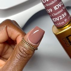 Reddish Brown Nails, Dnd Polish, Dazzle Nails, Chestnut Nails, Dnd Gel Nail Polish, Nails Sets, Alternate Realities, Trendy Nail Polish, Dnd Gel Polish