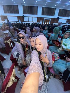 Pap Wisuda, Wisuda Style Kebaya