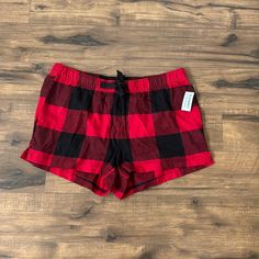 Old Navy Red Plaid Pajama Shorts Size Women’s Large Cheap Red Pajama Shorts For Summer, Casual Red Sleepwear For Pajama Party, Red Short Bottoms For Sleepover, Red Short Bottoms For Sleep, Red Casual Shorts For Pajama Party, Casual Red Shorts For Pajama Party, Red Cotton Pajama Shorts For Pajama Party, Red Short Sleepwear For Pajama Party, Casual Red Sleepwear For Lounging