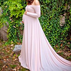 Ladies Blush Pink Maternity Dress. Off The Shoulder, Long Sleeve. Extra Long Train That Is Perfect For Photos! Super Soft Material. Size Large. Worn Once For About An Hour For Maternity Photos. Purchased Off Etsy. Elegant Flowy Pink Maternity Dress, Pink Maternity Dress Long Sleeve, Pink Off-shoulder Maternity Dress, Plus Size Maternity Clothes Pinkblush Maternity, Pink V-neck Maternity Dress, Pink Maternity Dress, Long Train, Fairy Dress, Maternity Dresses