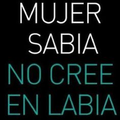 a poster with the words no crea en labia in white and blue on a black background