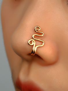 Gold Funky   Copper   Embellished   Jewelry Nose Piercing Care, Wire Ear Cuffs, Ear Cuff Jewelry, Jewellery Design Sketches, Earthy Jewelry, Wire Jewelry Making, Cuff Jewelry, Bronze Jewelry