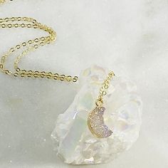 Handcrafted druzy moon charm necklace for moonlovers Simple Statement Necklace, Crystal Wrap, Coin Choker, Boho Necklaces, Layered Choker Necklace, Key Pendant Necklace, Layering Necklaces, Horn Necklace, Selenite Crystal