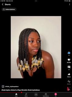 Braided Styles With Beads, Braids With Wooden Beads, Short Knotless Braids With Beads, Short Knotless Braids, Vacay Hair, Afro Hair Tips, Short Knotless, Medium Size Braids, Knotless Braids With Beads