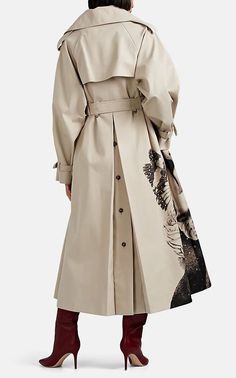 Pleats Fashion, Coat Women Fashion, Modest Fashion Outfits, Coat Design, Abayas Fashion, Trench Coats Women, Vestido Casual, Fashion Design Clothes