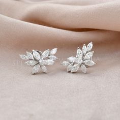 Real SI/H Marquise Diamond Stud 18k White Solid Gold Cluster Earrings 1.70 Ct. Diamond Cluster Earrings, White Solid, Diamond Stud Earrings, Marquise Diamond, Cluster Earrings, Diamond Stud, Dream Jewelry, Diamond Cluster, Diamond Clarity