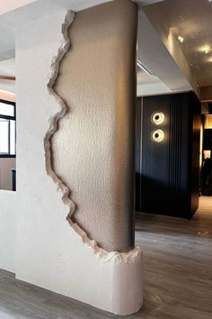 Concrete Wall Design, Stucco Paint, Stucco Wall, Feature Wall Design, Distressed Walls, Pool Landscape Design, Spa Interior