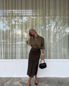 Wineries Outfit, Corporate Baddie, Chique Outfit, Modest Summer, Chique Outfits, Estilo Chic, Looks Chic, 가을 패션, Classic Outfits