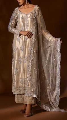 Beige Engagement Outfits 💍 Boutique Outfits, Desi Clothes, Engagement Outfits, Quick Outfits, Clothing Photography, Pakistani Suits, Design Aesthetic