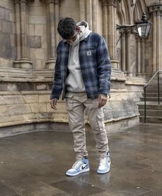 Fall Guy Outfits Flannel, Men Fashion Asthetic Picture, Street Wear Fall Outfits Men, Cool Mens Outfits Street Styles, Different Mens Fashion Styles, Outfits For Men Autumn, Men’s Winter Outfits Streetwear, Mens Drippy Outfits Winter, Mens Casual Outfits Fall Street Style