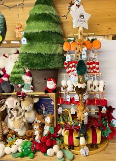 We are loving the new Christmas display stand 😍
Shop online and get free UK Track 48 delivery 🚚 when you spend £25+ 
Ordering a gift? Send directly and just add a gift 🎁 message at checkout! Christmas Display, Christmas Tree Decoration, Gift Message, Tree Decoration