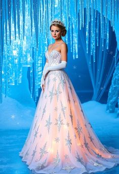 15 Ice Queen Dress to Impress Outfit Ideas: Unleash Your Inner Winter Goddess » Styling Outfits Ice Wedding Dress, Ice Queen Outfit, Ice Queen Dress, Dresses For Winter, Winter Goddess, White Pantsuit, Snowflake Dress, Styling Outfits, Indie Dresses