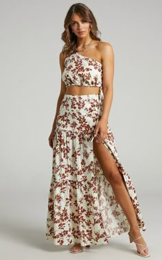 Two Piece Skirt Set Formal, Two Piece Outfits Skirt, Crop Top And Midi Skirt, Skirt Set Outfit, Two Pieces Set Outfits, Midi Skirt Set, One Shoulder Crop Top, Floral Outfit, Shoulder Crop Top