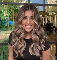 Zafer arslanoğlu, coiffeur (@zaferarsanoglu_official) • Instagram photos and videos Warm Blonde Hair Balayage, Beige Blonde Balayage, Blonde Balayage Hair, Balayage Hair Color Ideas, Balayage Blond, Golden Highlights, Balayage Hair Color, Perfect Blonde