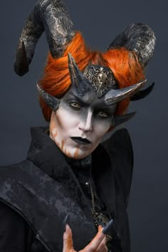 Demon Mythology, Demon Beast, Dragon Makeup, Uv Makeup, Circus Makeup, Dark Costumes, Vampire Party