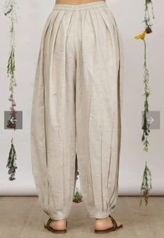 Bottom Patterns Pants, Patiala Pant Designs, Woman Pants Design, Afgani Salwar Pant, Churidar Pant Designs, Pant Designs For Suits, Afgani Salwar Suit, Cotton Pants Women Trousers, New Salwar Designs