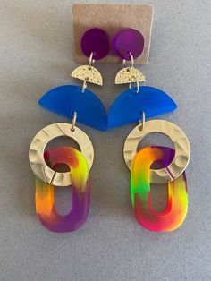 "BUY TWO GET A THIRD FOR FREE!! (please, don't add your free product to your shopping cart or you will be charged for it. Pick 1 product and leave the full name of it in the \"Note to enjoywelrydesign\" Box during checkout.)This is Butterflies dangle earrings.  The earrings are made with epoxi resine, fluorescent colors  and alloy golden metal.. They are 9 cm long.Add it to any outfit for the perfect touch of urban chic.  Modern urban feel.  This earrings are an ideal treat for youself or perfect as a GIFT for anyone you love.  We strive for 100% customer satisfaction. If any problems are encountered upon receipt, please notify me for a quick and friendly resolution.   Don't forget to make sure your Etsy address is correct as that is where I will ship it to.    Check out the main shop page Trendy Neon Jewelry For Party, Trendy Neon Jewelry, Trendy Neon Jewelry For Summer, Neon Jewelry For Summer Gifts, African Inspired Jewelry, Earrings Boho Chic, 80s Earrings, Fluorescent Colors, Free Product