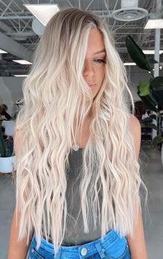 Icy Blonde With Extensions, Platinum Blonde Hairstyles Long, Blonde Hair Color Ideas Long Hair, Platinum Blonde Hair Long Layers, Bright Blonde Extensions, Platinum Beach Blonde Hair, Blond Hair With Extensions, Blonde Hair Color Ideas Platinum, Trendy Blonde Hair Long