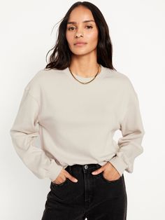 crew neck drop-shoulder sleeves pullover style seasonal graphic varies December Vibes, Black Straight Jeans, Ethereal Style, Korea University, Fitted Tops, True Autumn, Back To School Clothes, Style Mood Board, Fashion Capsule Wardrobe